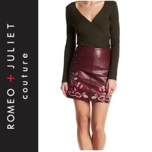 New Romeo & Juliet Embroidered Leather Mini Skirt